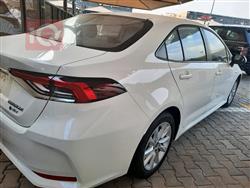 تۆیۆتا کۆرۆلا